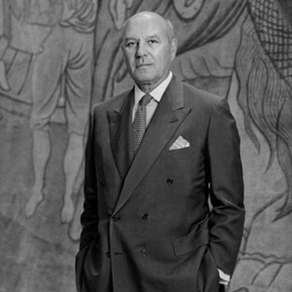 Meet your Posher, Alex - Picture 1 of 1